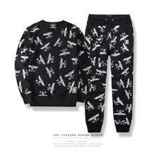 阿曼服装批发 供应产品